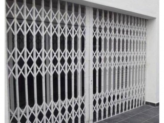 Cửa Kéo Đài Loan Chất Lượng Cao – Giải Pháp An Toàn, Tiết Kiệm Không Gian Cho Mọi Công Trình